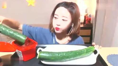 娱乐吃瓜酱分娩,揭秘明星辣妈育儿日常