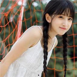 抖音娱乐吃瓜头像图片女,揭秘网络红人的时尚潮流与个性魅力”