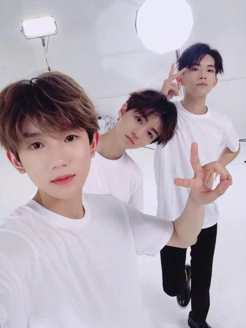 tfboys娱乐吃瓜酱,揭秘偶像背后的真实生活