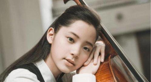 娱乐圈吃瓜小花是谁呀,揭秘神秘明星背后的故事