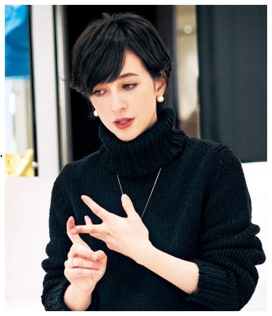 娱乐圈吃同一个瓜的明星,明星集体围观，揭秘幕后真相